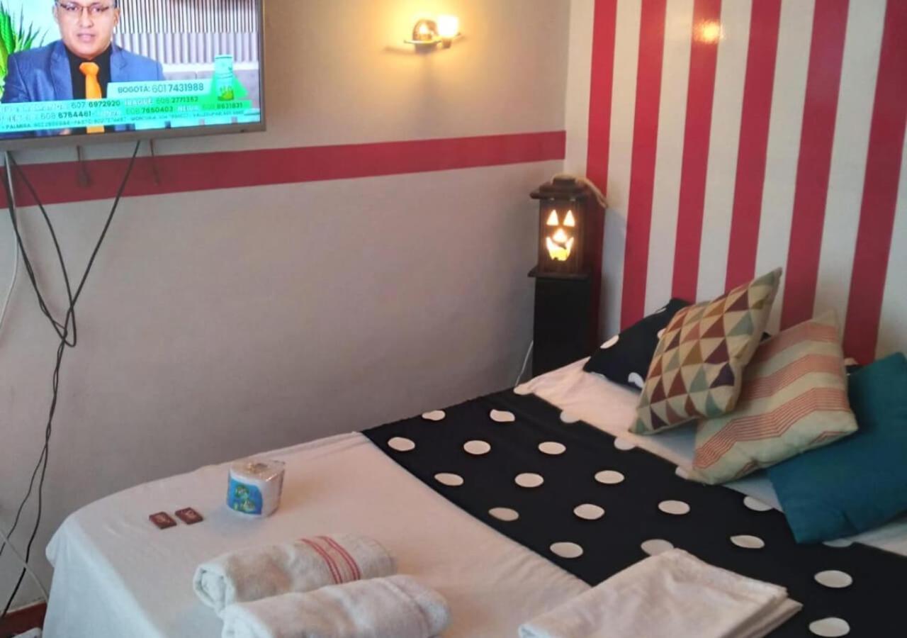 Casa Hotel Mi Huila نيفا المظهر الخارجي الصورة